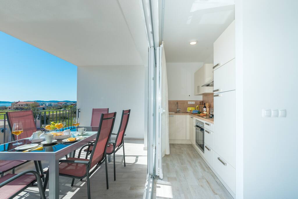 Pool, outdoor shower, loungers, grill