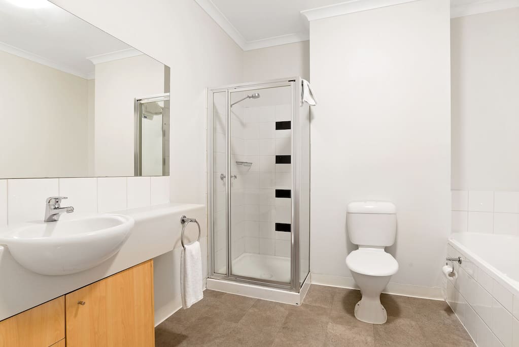 Bathroom & Shower