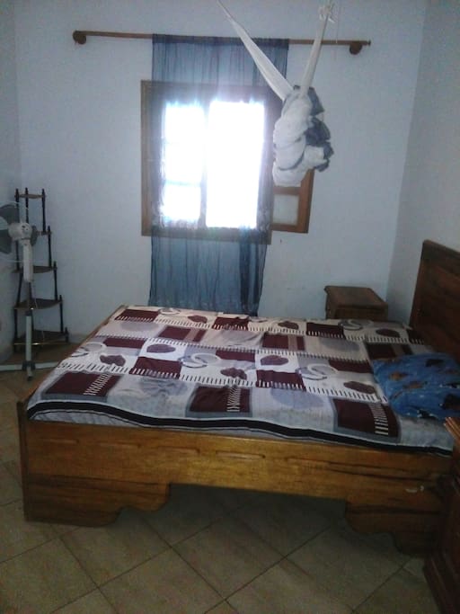 CHAMBRE ROUGE