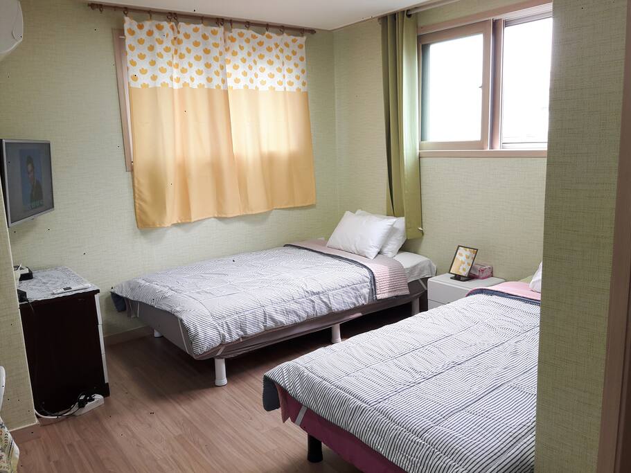 two single beds