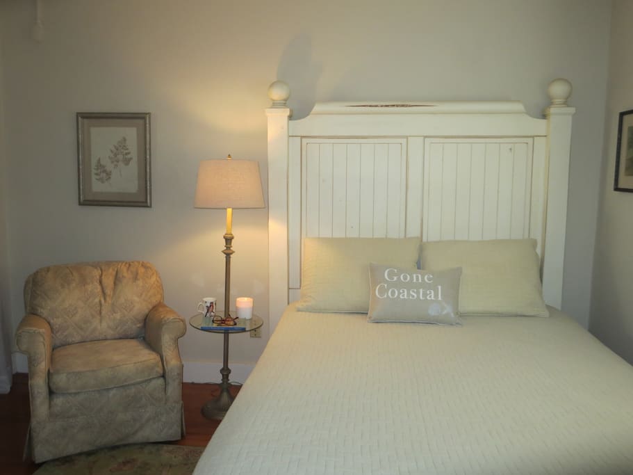 The Reef Suite is a two-room suite in a private wing of Casa Placita, with a door to the outside, and of course, wifi.