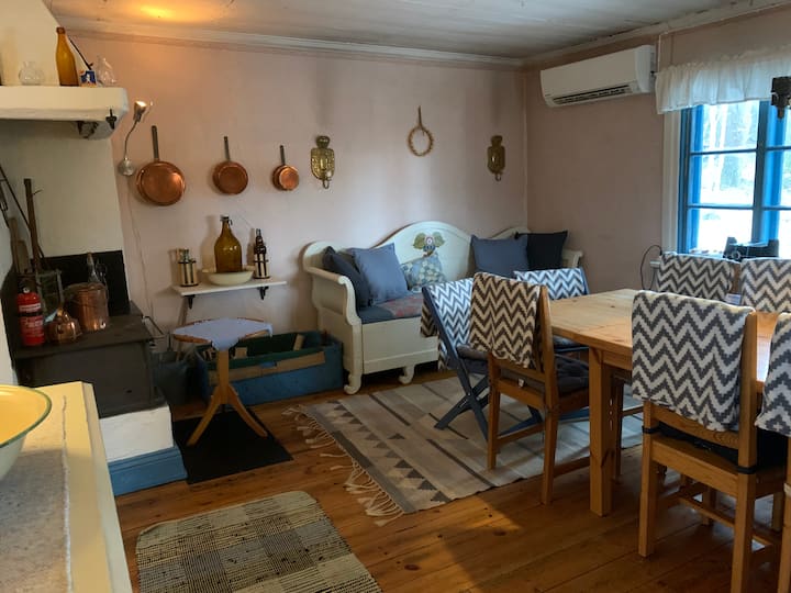 Charmig Stuga Nedre Furbo - Dalarna - Smedjebacken