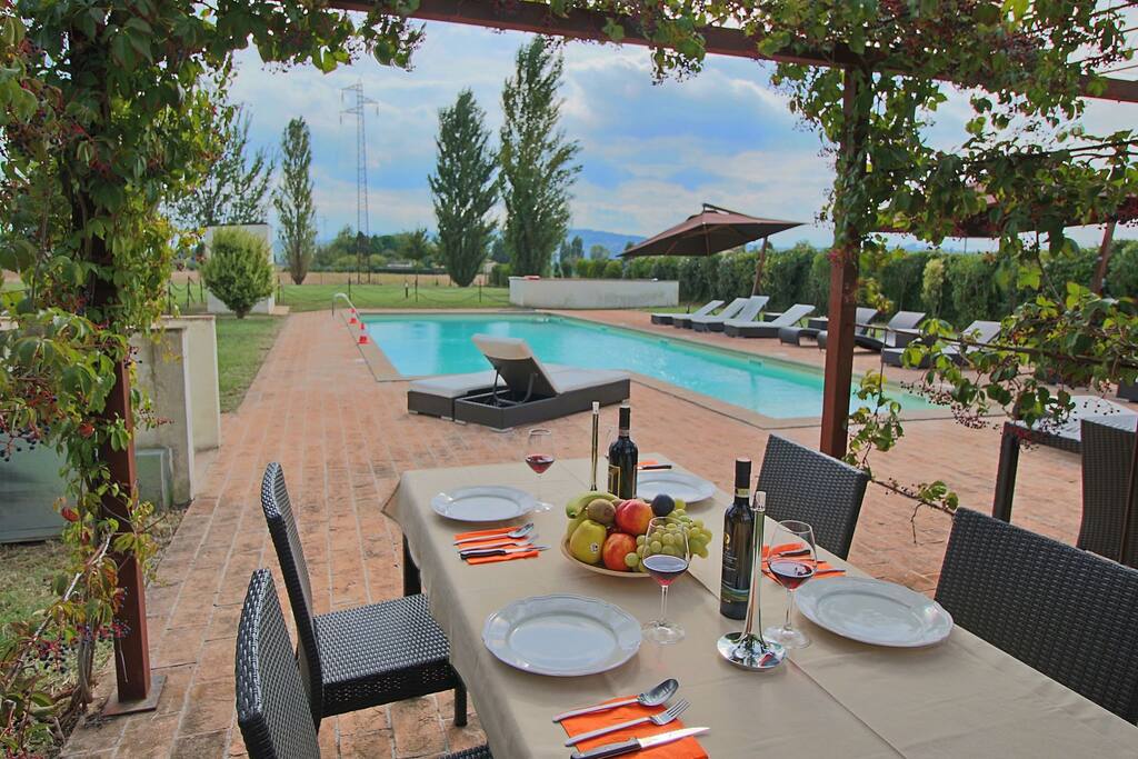 Holiday Home Swimming Pool