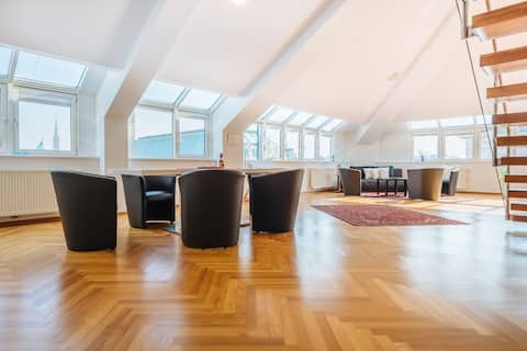 Penthouse Opera 3 Bedrooms