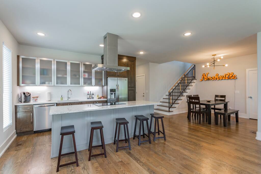Kitchen/Dining