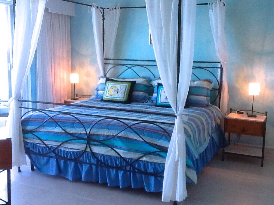 2nd master suite bedroom