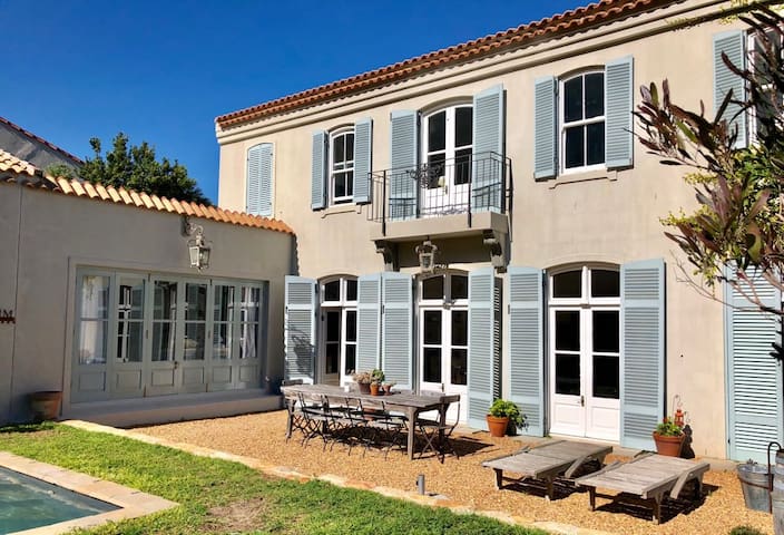 Spacious family home in security Estate gallery image 3