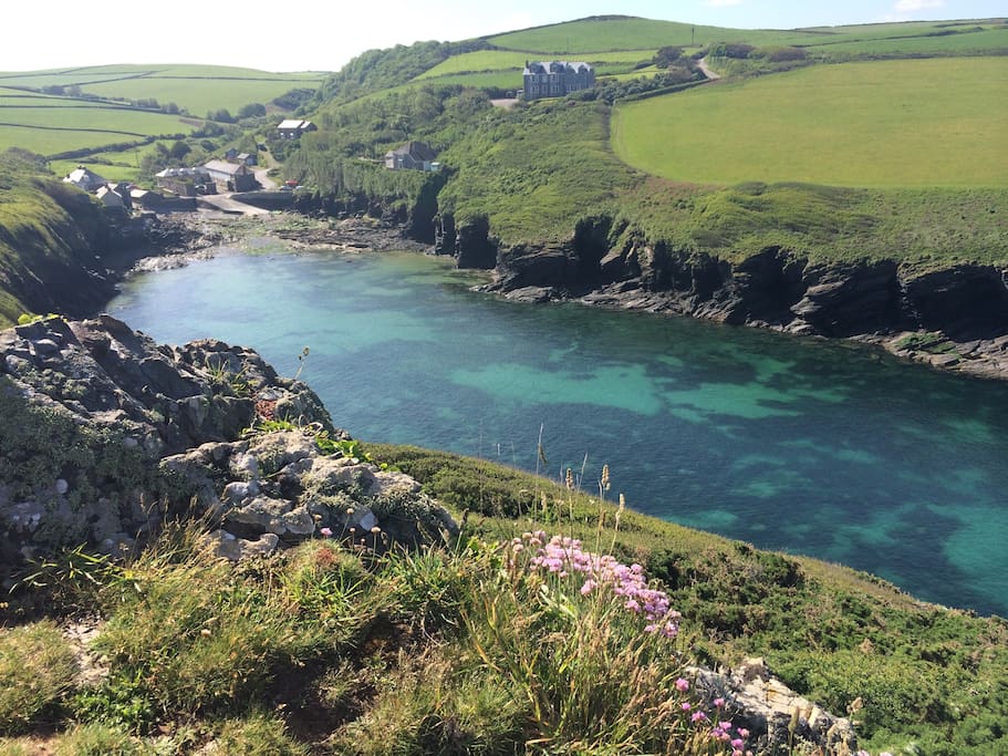 Port Quin bay.