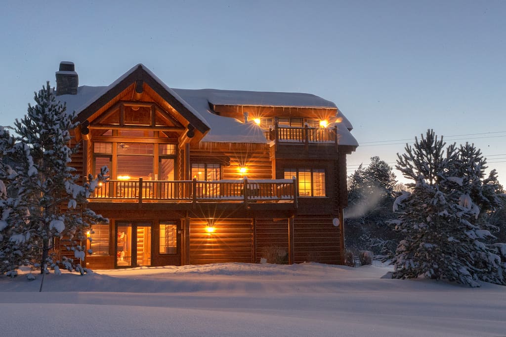 C&C: Gray Drake Cabin - 빅터의 통나무집에서 살아보기, 아이다호, 미국