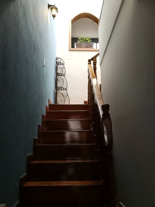 Escaleras de Ingreso.