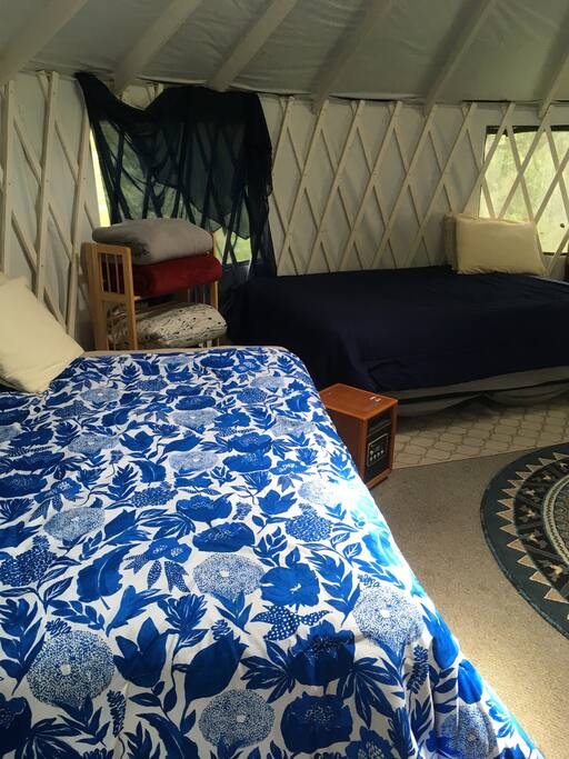 The yurt sleeps 6, with room for some extras on the floor if you bring mats or air mattresses.
