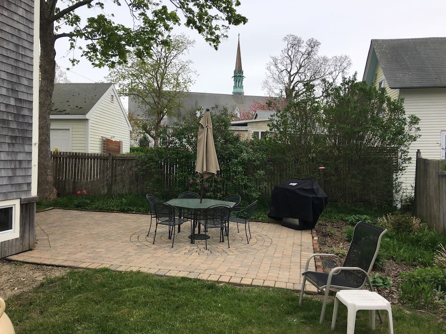 Backyard for grilling & relaxing