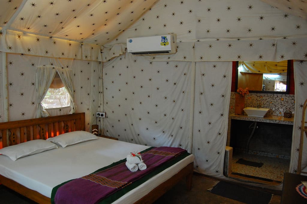 Tent Room