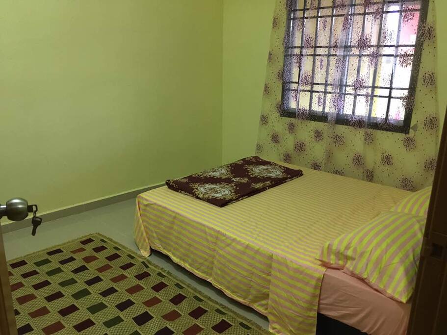 Comfort Queen Bed