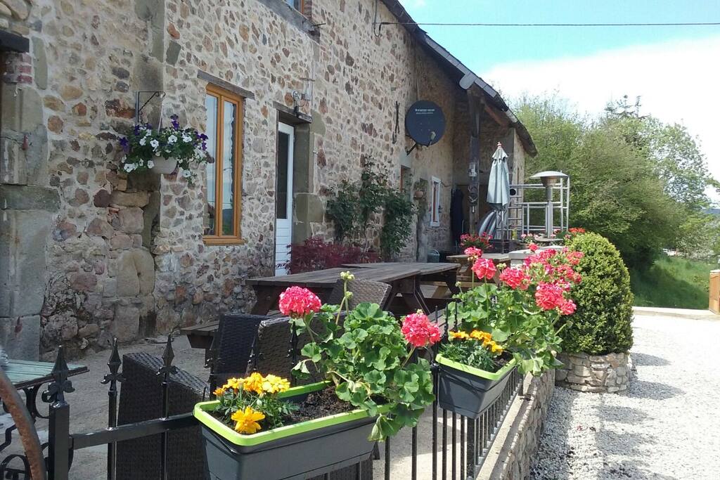 The Outdoor Dining Terrace