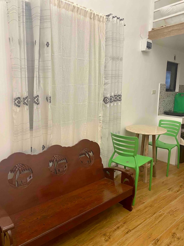Zeke's Loft Unit-near Smtanza(2km) - Tanza