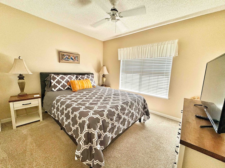 Dhoma e gjumit #3
Lart