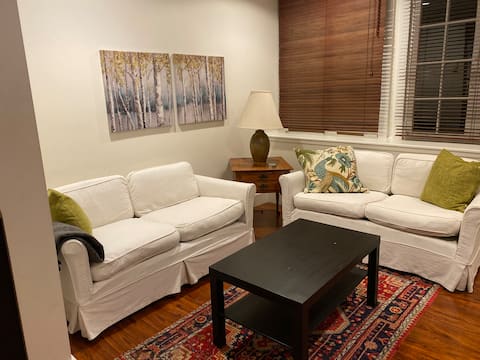 Top Airbnb: Private 2 BR garden suite in character home in Kitsilano