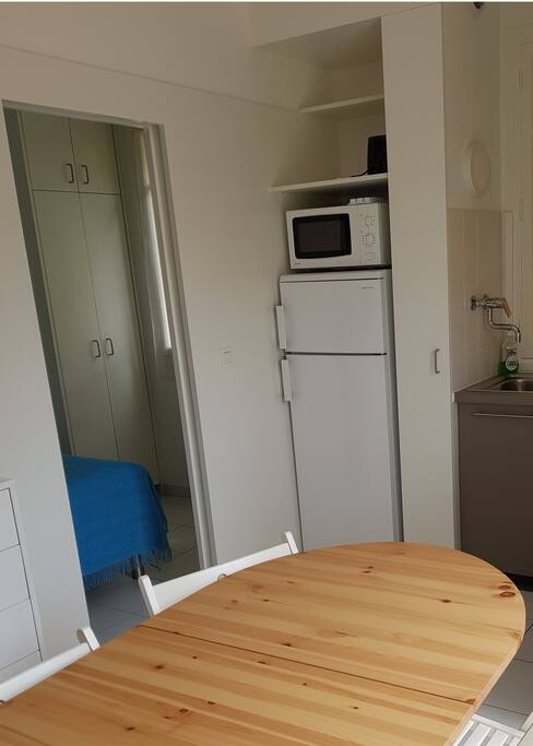Séjour avec accès chambre