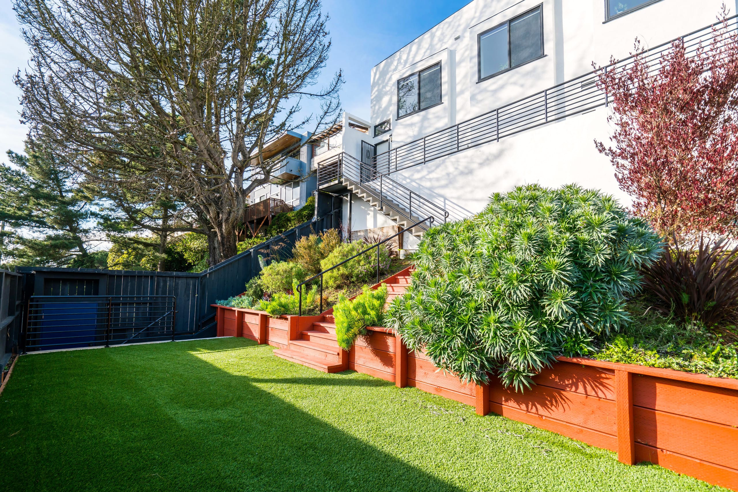 Home in San Francisco · ★4.98 · 3 bedrooms · 3 beds · 1 bath - Image 1
