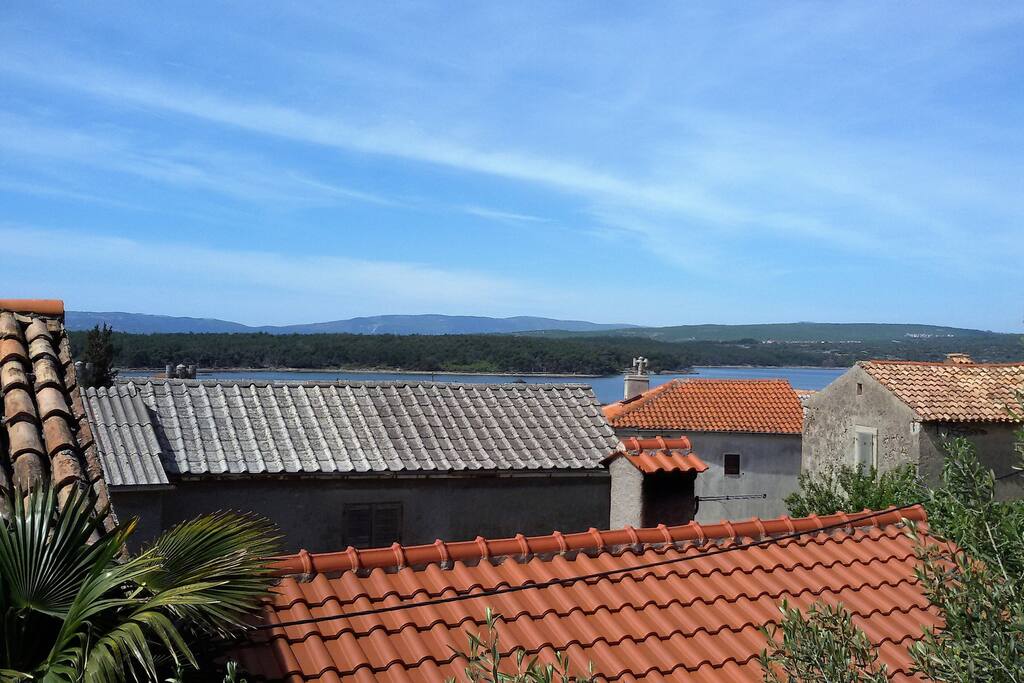 Pogled sa balkona apartmana