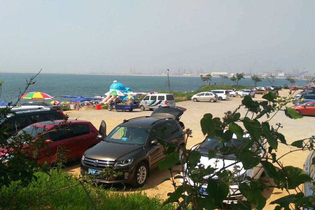 浴场免费停车