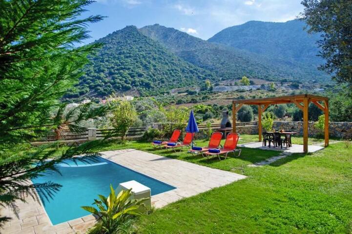 Family villa for 14 person gallery image 4