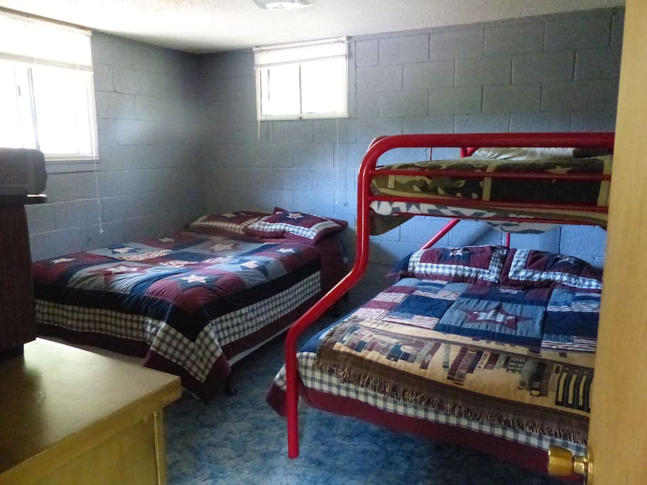 Bedroom #1