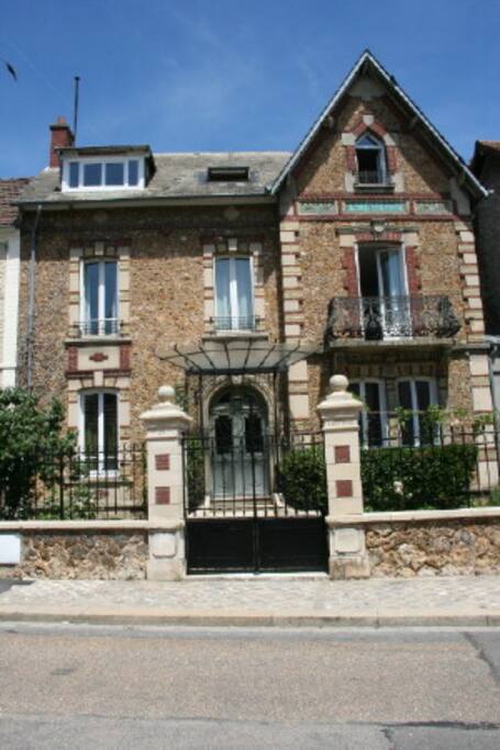 façade côté rue