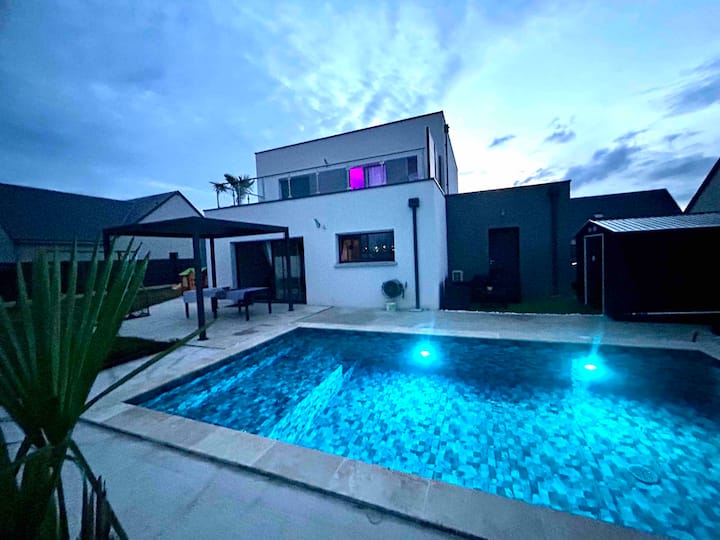 Maison Contemporaine Avec Piscine En Touraine - Tours