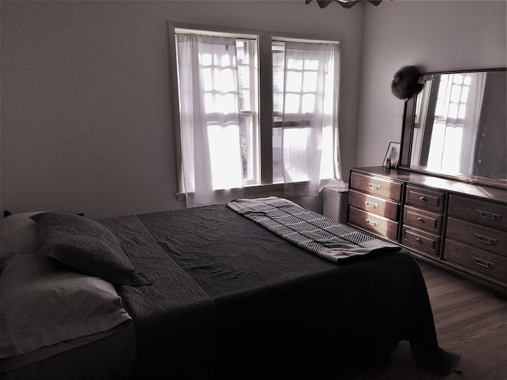 Urban Farmstead Guest Room