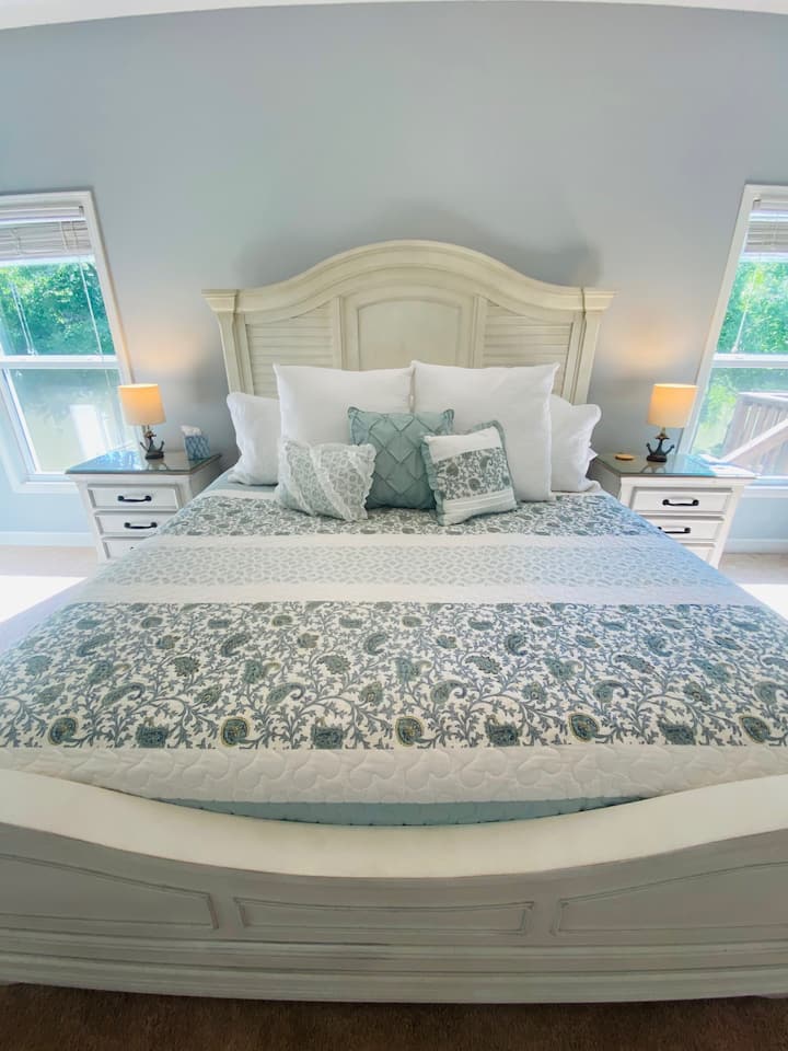 King sized master bedroom.