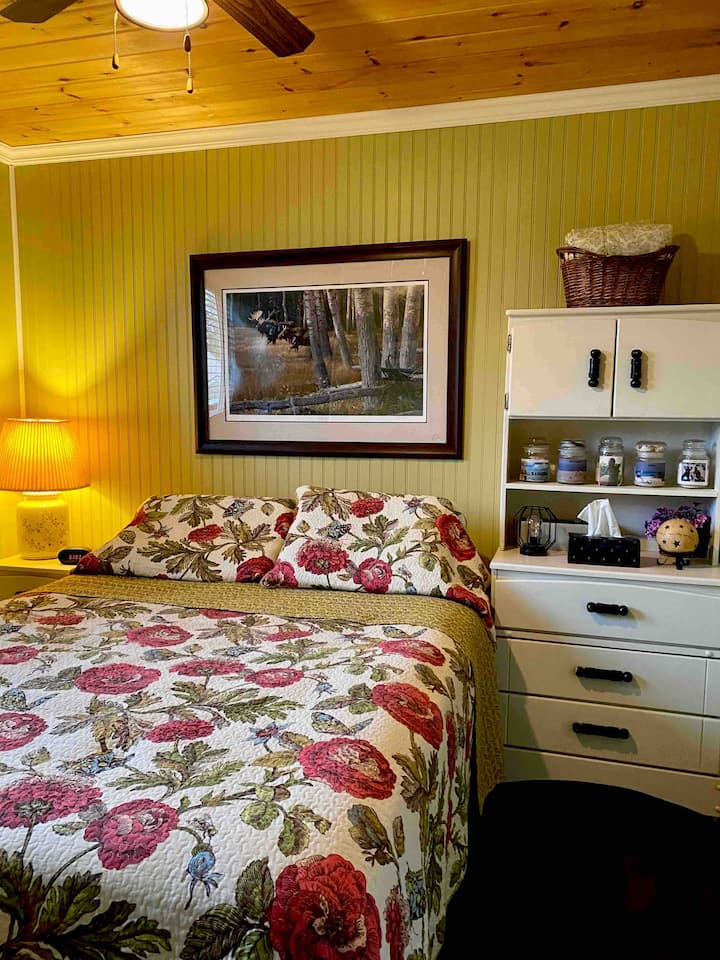 Chumba cha kulala cha 2 na kitanda cha malkia