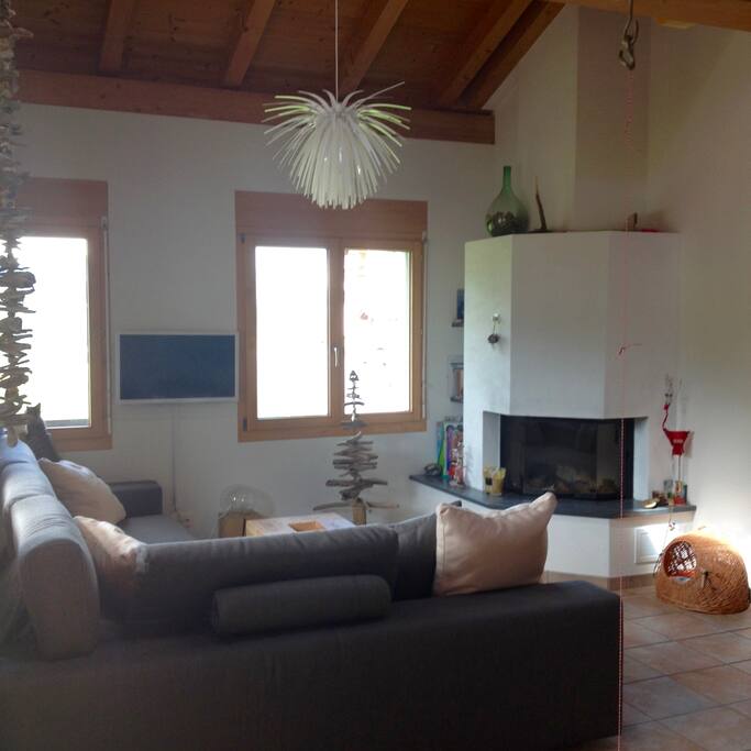 Bright living room with fireplace