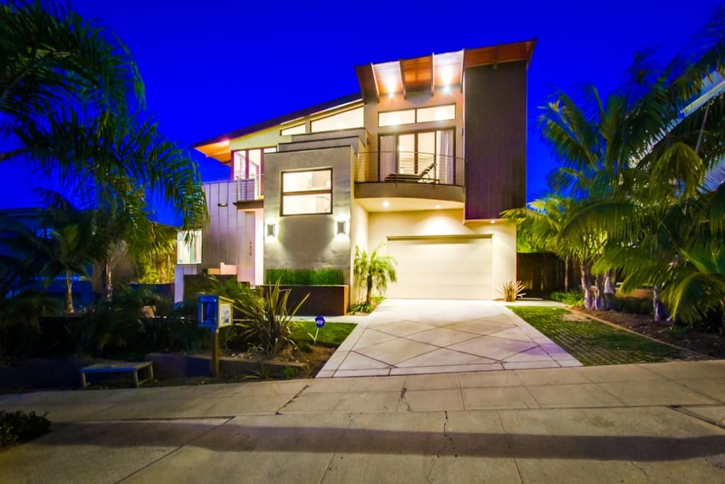 Frontal shot of Ocean View Villa
