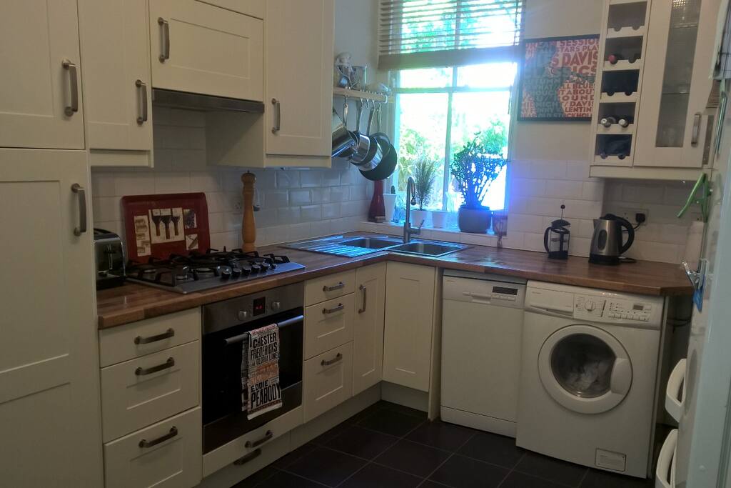 Well-equipped kitchen