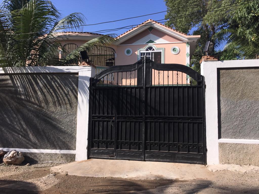 Chambres paisibles au CapHaïtien Maisons à louer à Vaudreuil, Nord Department, Haïti Airbnb