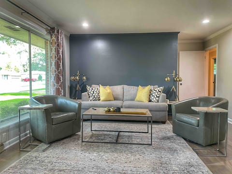 Spacious 5BR Decatur Retreat | Games • Pets • BBQ