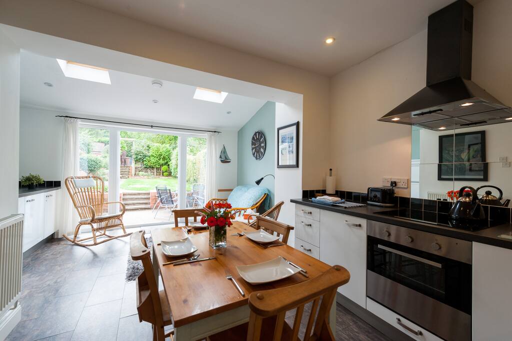 Kitchen looking towards the garden