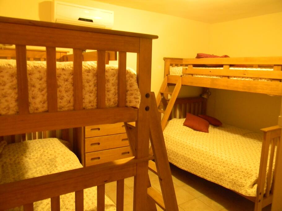 Second room, 2 bunk beds