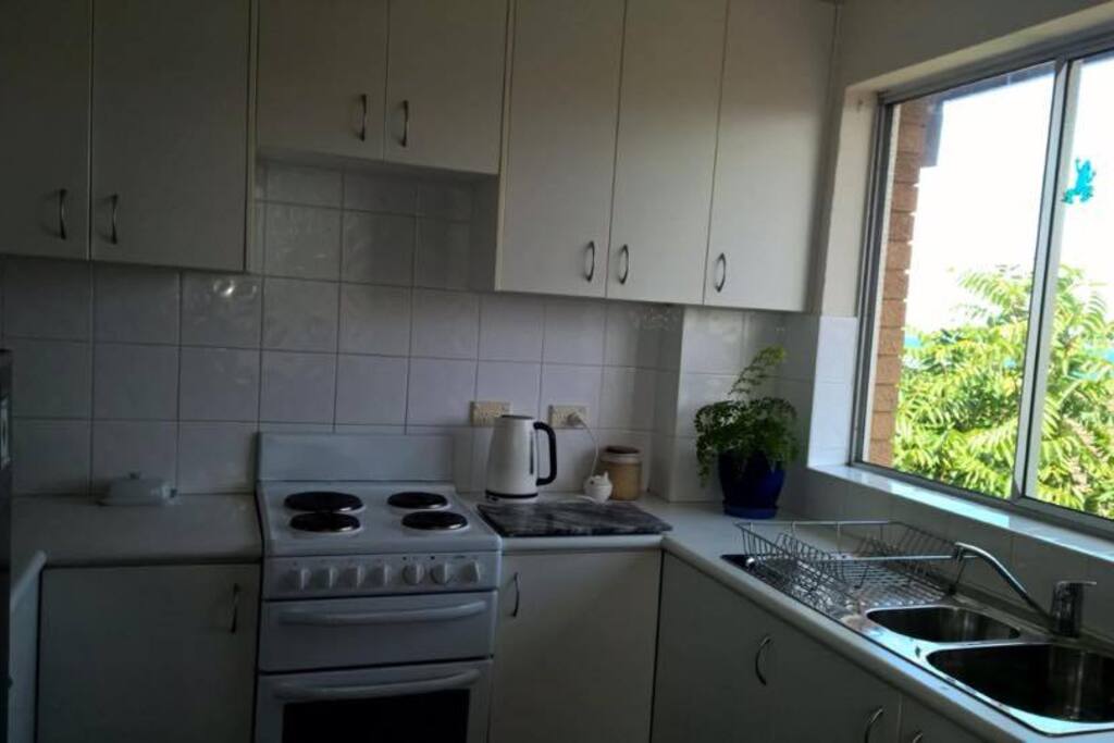 Kitchen with view over the ocean