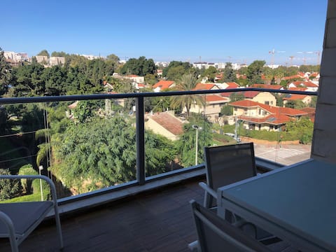 New, stunning, KOSHER apartment in city centre