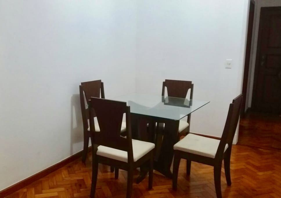 Dinning table