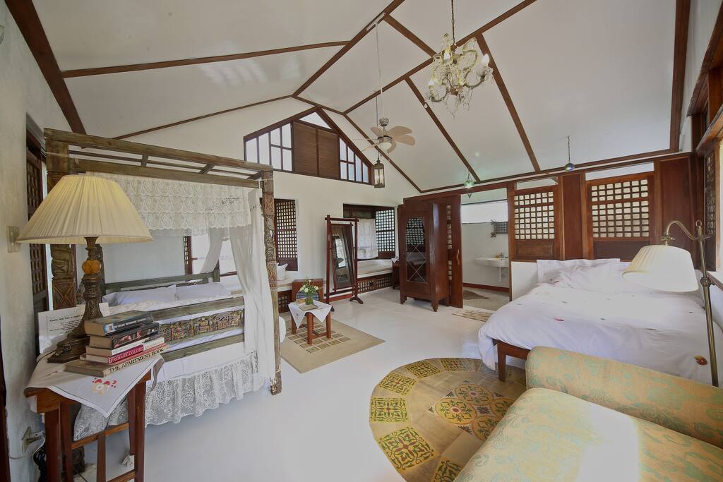 Periwinkle Cottage