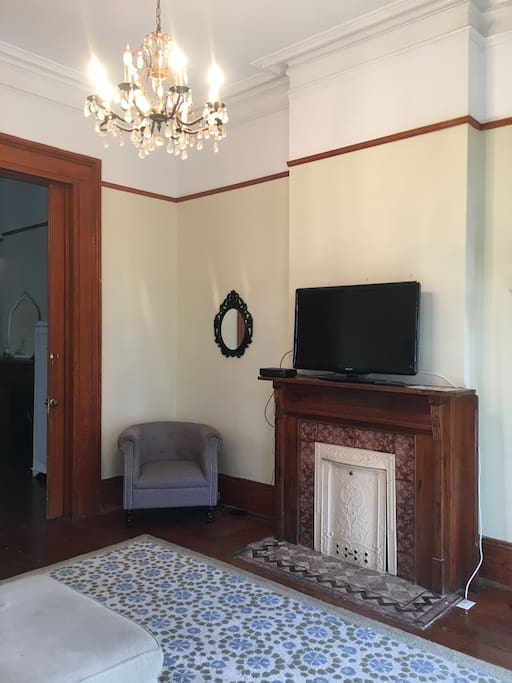 Front room / living room
