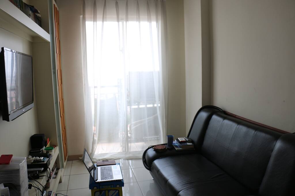 Living Room with Sofa Bed, include Little Library