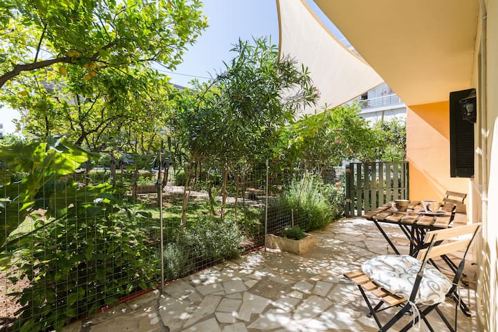 Glyfada Center Green Oasis