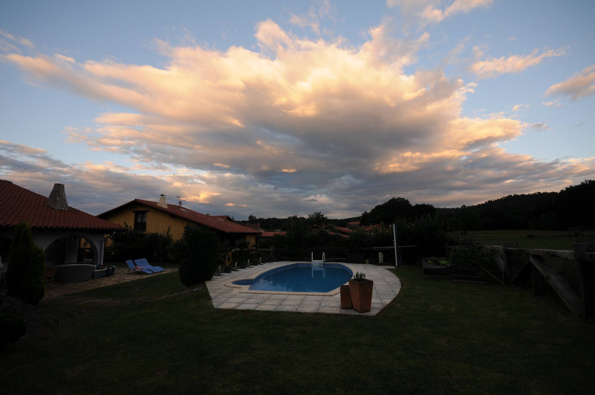 Beautiful house with garden and pool in Cantabria