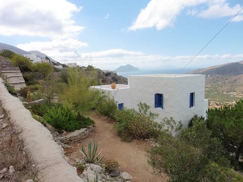 Ile du Grand Bleu - Beautiful Cycladic House