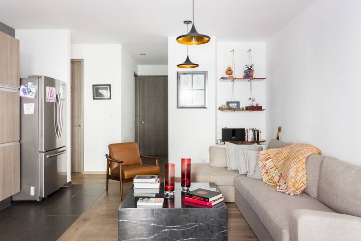 Spacious Roma Apartment w/ Private Terrace & Grill gallery image 4